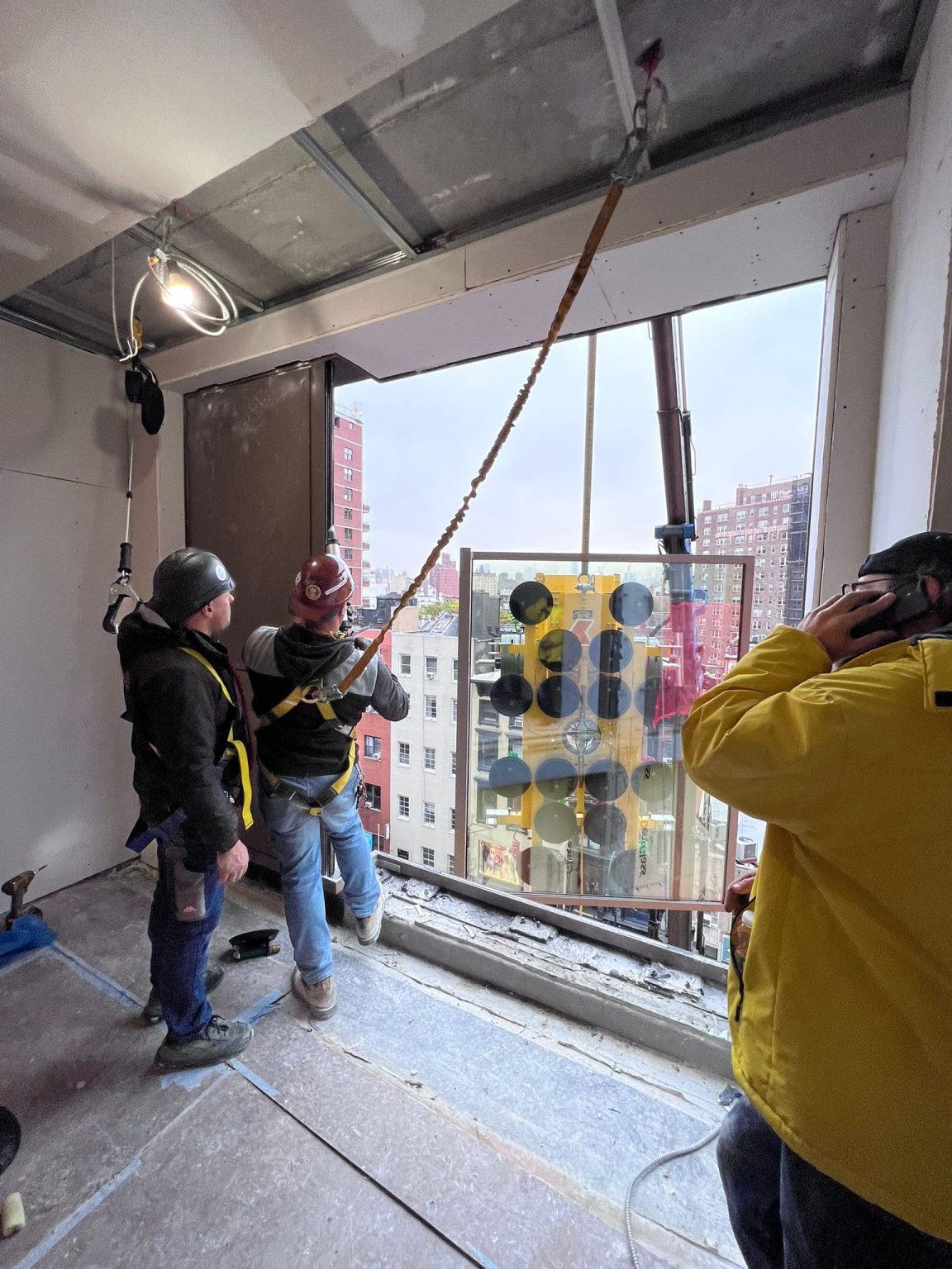 Contractor Team Window Installation